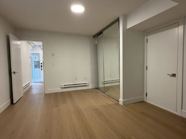 1631 Emerson Ct — Photo 10