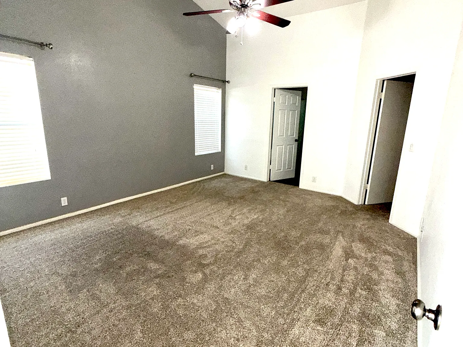17617 N Larkspur Ln — Photo 3
