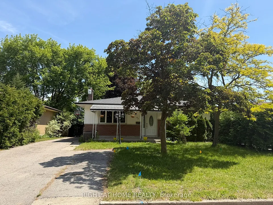 42 Oneida Rd
