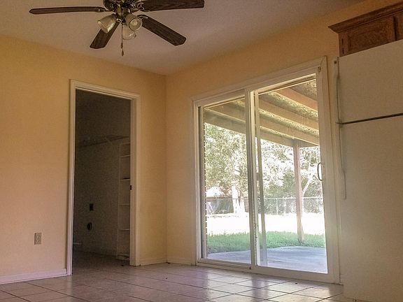 4th image of 800 Wildwood Dr