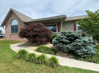 5711 Hiawatha Rd, Morristown, TN 37814