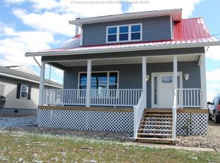 2475 Main St, Hurricane, WV 25526