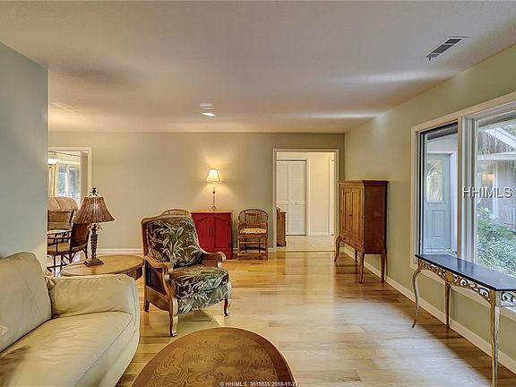 5th image of 36 Sweetbay Ln