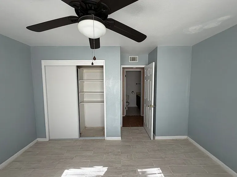 4309 Rosewall St — Photo 19