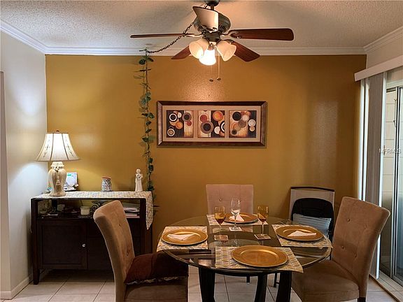 4th image of 120 Hibiscus Woods Ct APT 14A