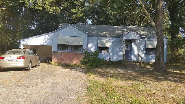 1st image of 138 Wall Dr