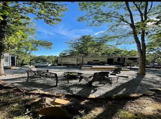 340 Cedar Ln, Ozark, IL 62972