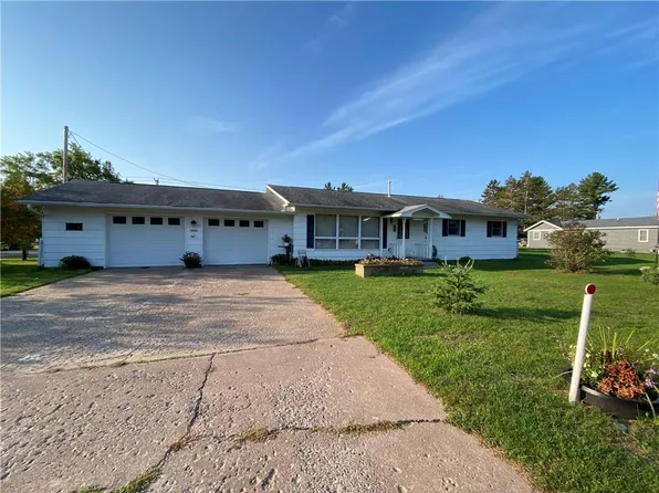 15965 First Street, Hayward, WI 54843