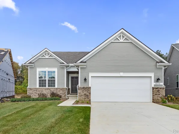 3050 Sheffield Cir, Clarkston, MI 48346