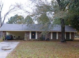 4212 Blalock Rd, Pineville, LA 71360