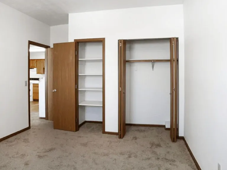 2550 N Limestone St — Photo 30