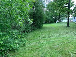 40558 N Grand Ave, Antioch, IL 60002