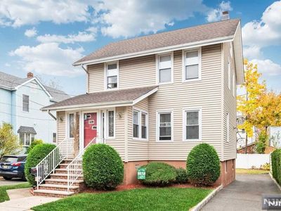 61 Chestnut St, Ridgefield Park, NJ, 07660