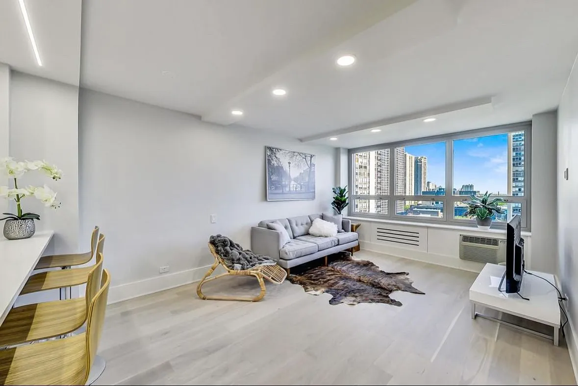 1 bed, 650 sqft, $2,800 — Photo 4
