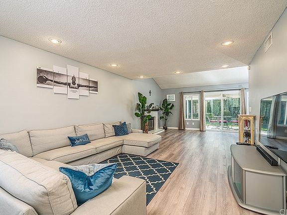 5th image of 1901 Lerona Ave