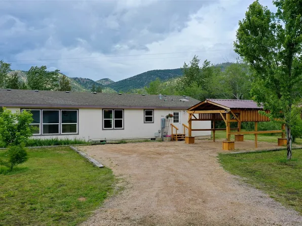 150 1st St, Clinton, MT 59825