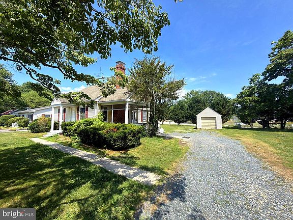 2nd image of 127 Chapel Rd