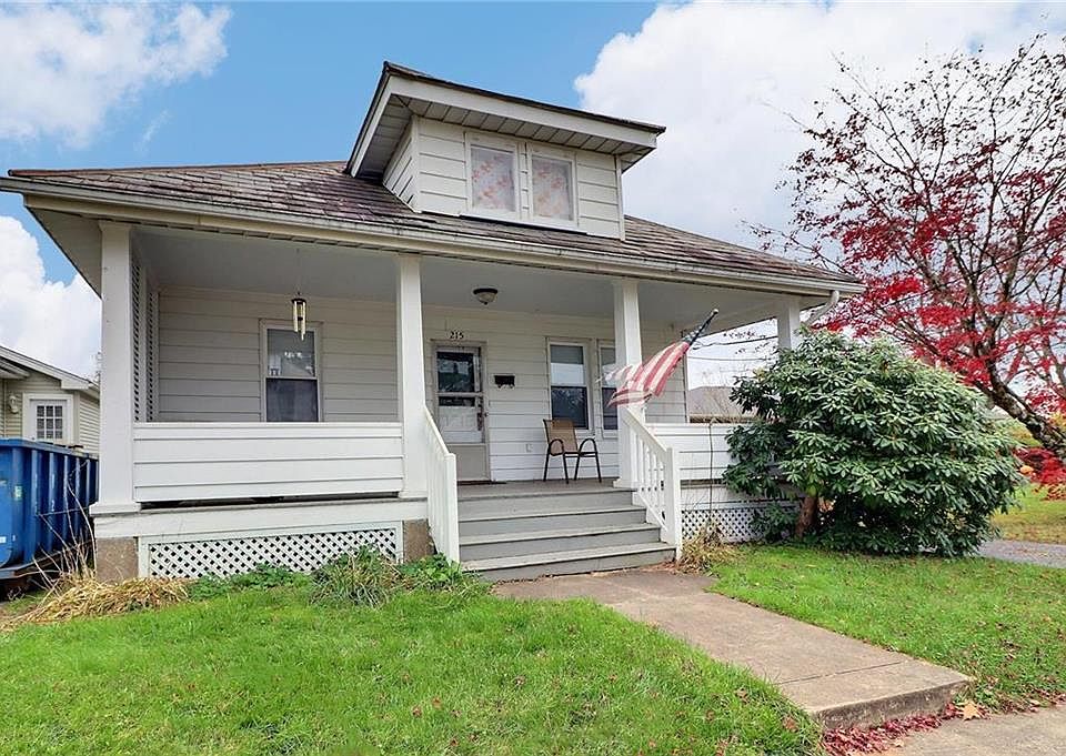 215 E Broad St, East Stroudsburg, PA 18301 Zillow