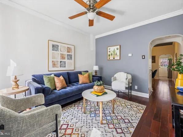 222 Baldwin St, Philadelphia, PA 19127