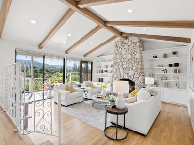 1086 Valley View Ct, Los Altos, CA, 94024
