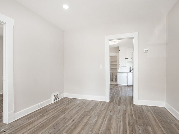 4th image of 3436 W 91st St