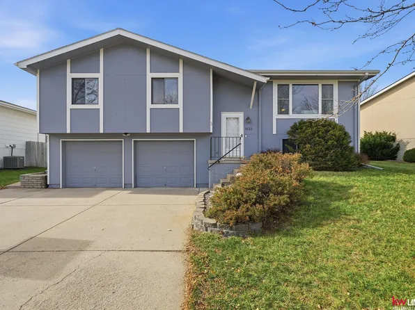 1533 W Garfield Cir, Lincoln, NE 68522