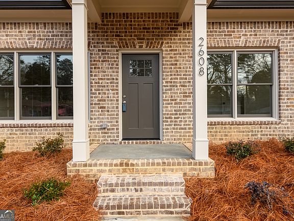 5th image of 2608 Baker Rd NW