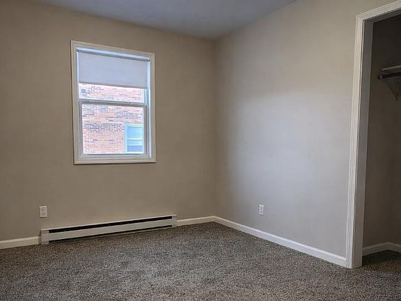 3rd image of 114 Lake Ave S APT 18