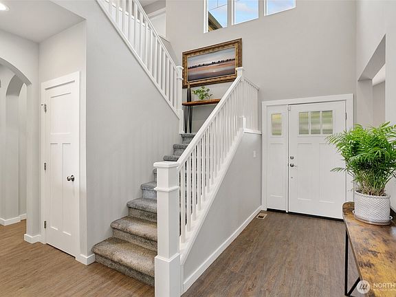 5th image of 3130 177th Street SE
