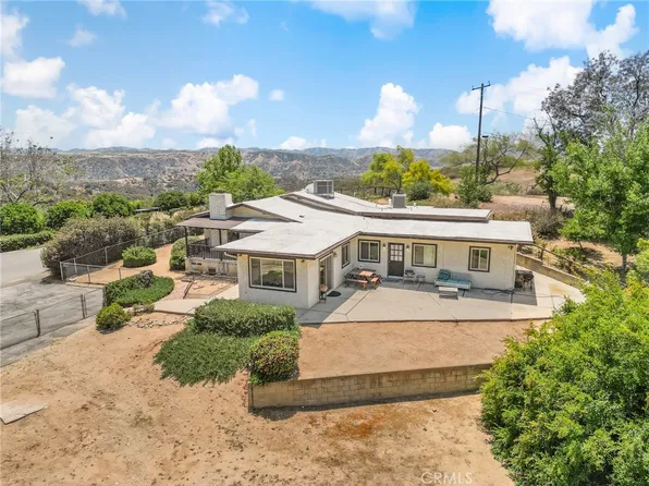 31550 Highview Dr, Redlands, CA 92373
