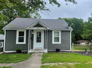 511 Park Ave, Perryville, MO 63775