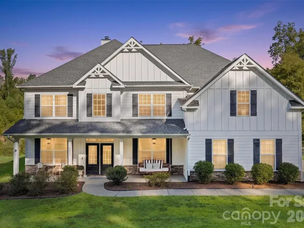2633 Lakefront Dr, Belmont, NC 28012