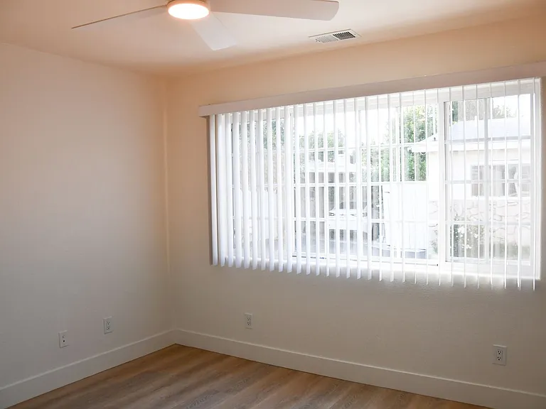 316 N Parker St — Photo 39