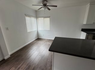 1147 11th St APT 4, Manhattan Beach, CA 90266