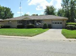 1872 W Calista St, Kankakee, IL 60901