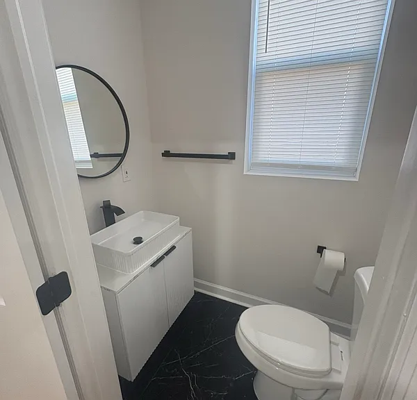 1639 N Hilton St — Photo 5
