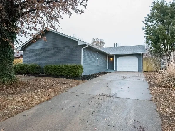 1341 E 140th Pl S, Glenpool, OK 74033
