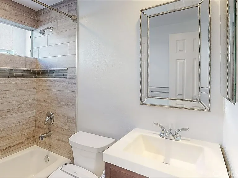 2213 Bataan Rd #B — Photo 30