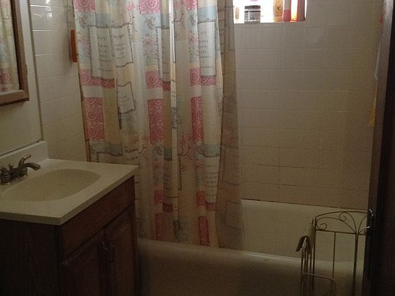 2nd image of 1126 N Taylor Ave