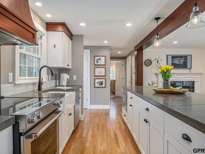 2521 Brookside Ave, Omaha, NE, 68124