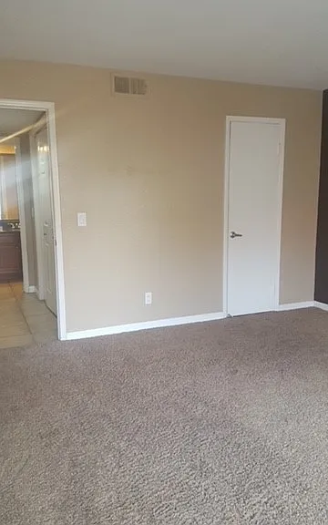 1980 Las Colinas Cir — Photo 9