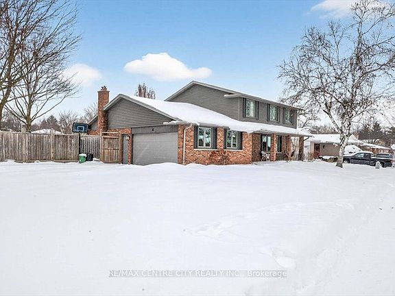 2nd image of 45 Chaucer Rd