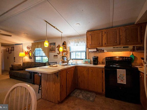 4th image of 21252 M St #36658