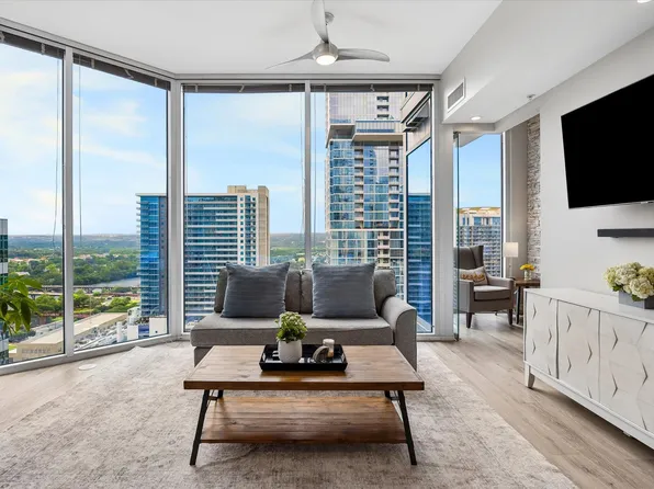 360 Nueces St APT 2302, Austin, TX 78701