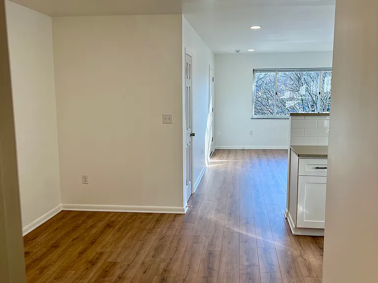 5654 Macey Ave #4 — Photo 16