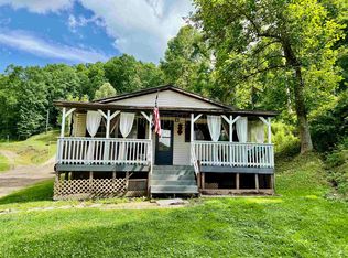 240 Ross Town Rd, Wayne, WV 25570