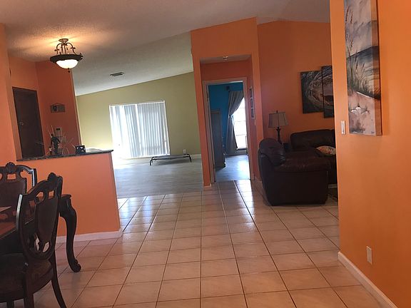 5th image of 11088 NW 17th Pl