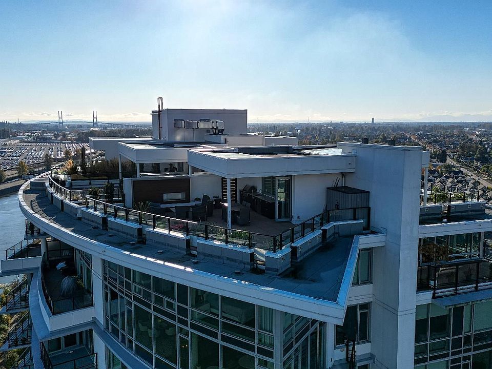 1st image of 210 Salter St #2103