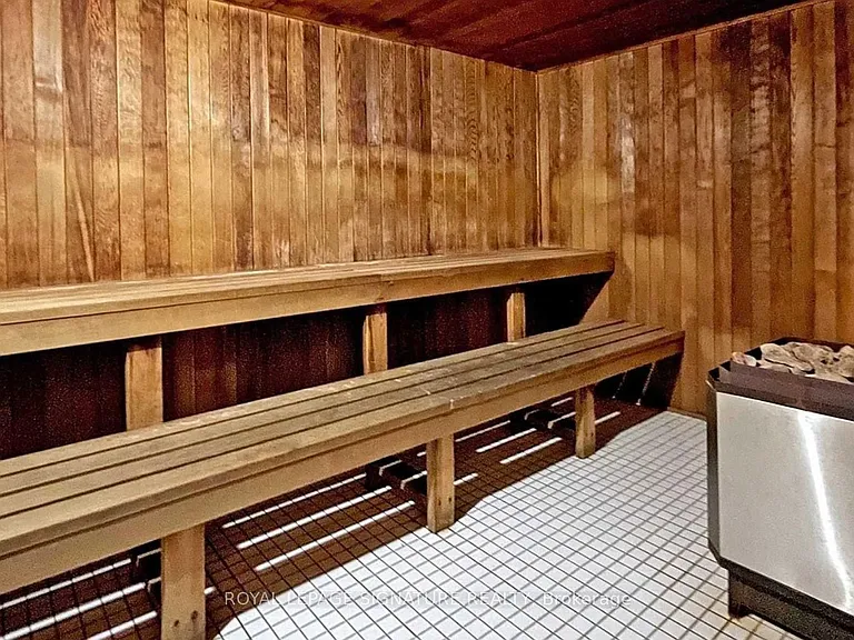 309 Major Mackenzie Dr E #501 — Photo 19