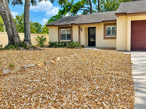 3rd image of 8688 DEERMOSS Way W